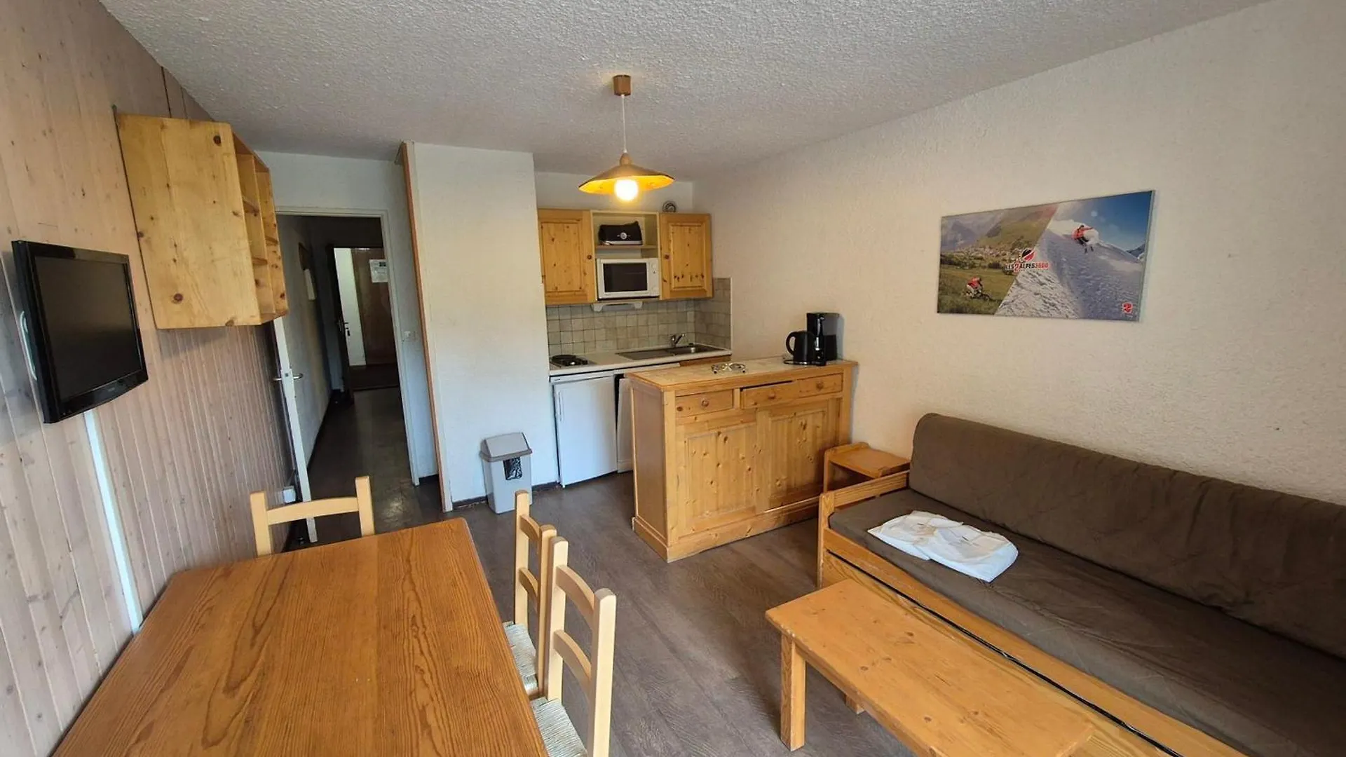 לס דה-אלפס Studio Fonctionnel Avec Balcon, Animaux Admis - Fr-1-811-25